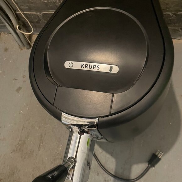 KRUPS B100 BeerTender with Heineken Draught Keg Technology - Black - Picture 2 of 15